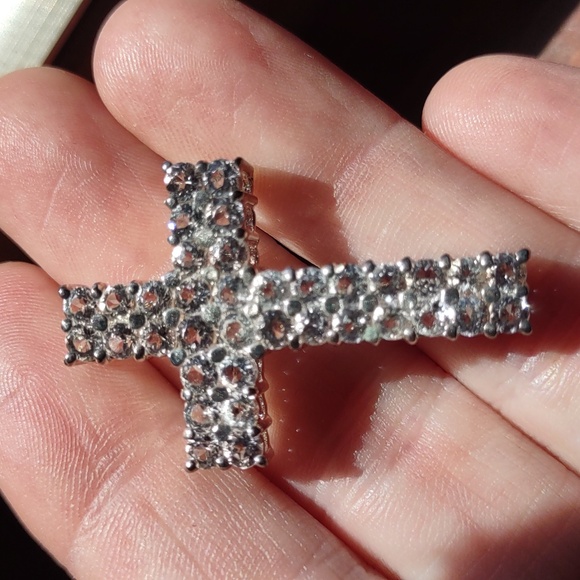 White Topaz Cross Pendant Set In Sterling Silver - Picture 8 of 9
